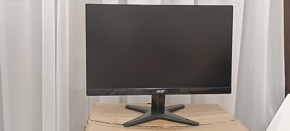 Продам монитор Acer 22"