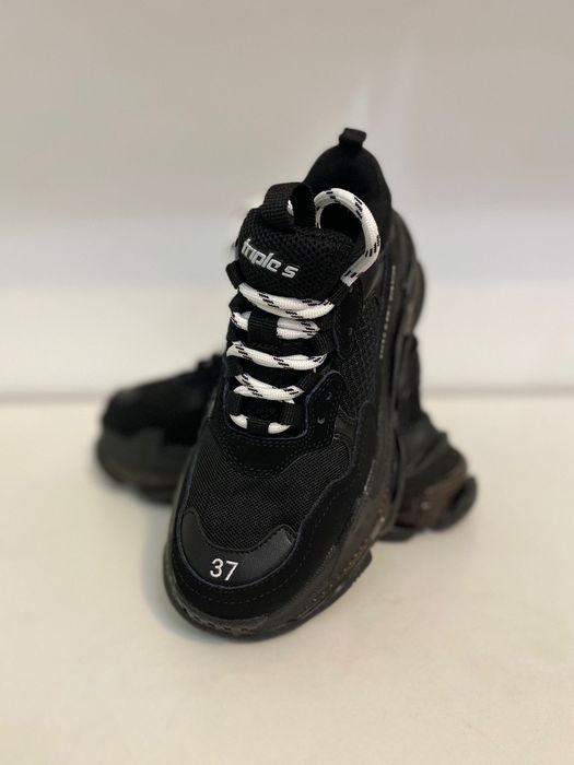 Adidasi Balenciaga Triple S Premium