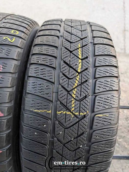SET 2 Anvelope Iarna 205/55 R16 PIRELLI Sottozero 3 91H - Runflat