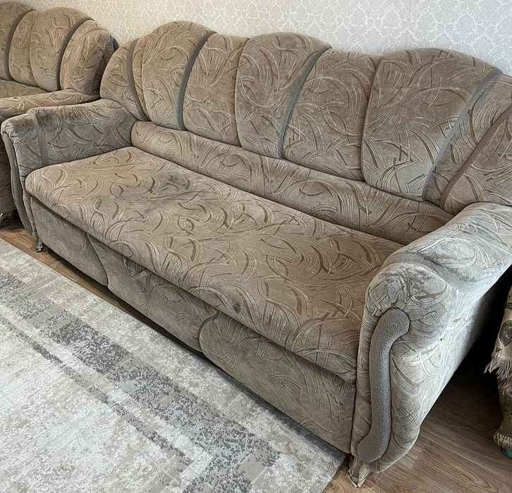 Продам   диван  в хорошем состоянии