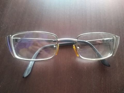 диоптрична рамка за очила