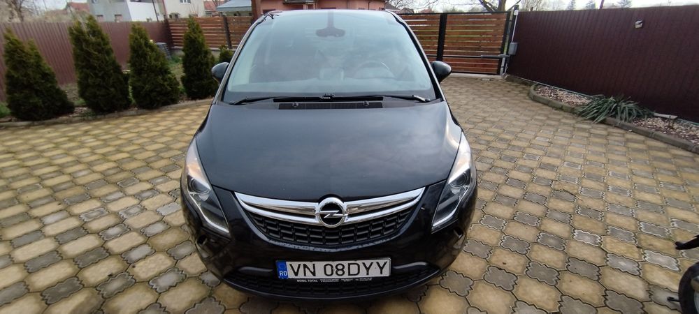 Opel Zafira tourer