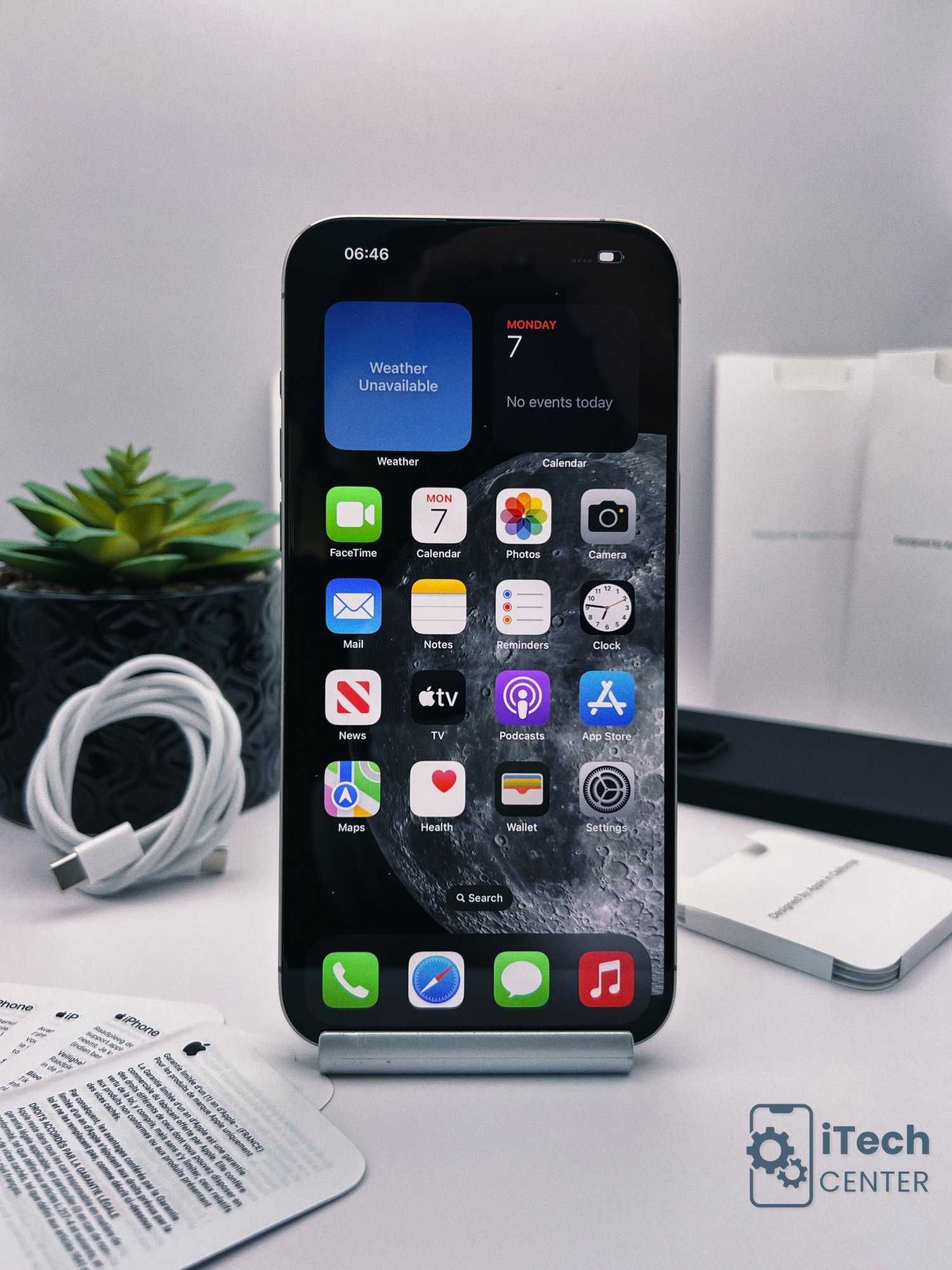 iPhone 15 Pro MAX, 256GB, 100% батерия, КАТО НОВ, 1 година ГАРАНЦИЯ!