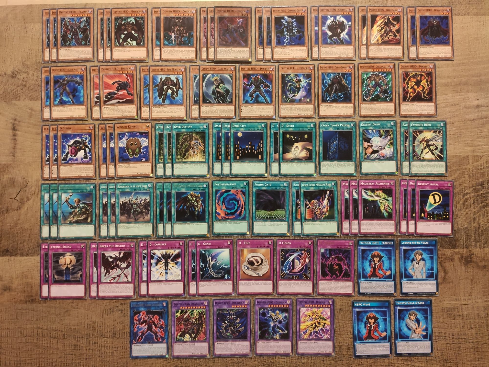 Yu-Gi-Oh Destiny Hero, Crystal Beast тестетата и др.