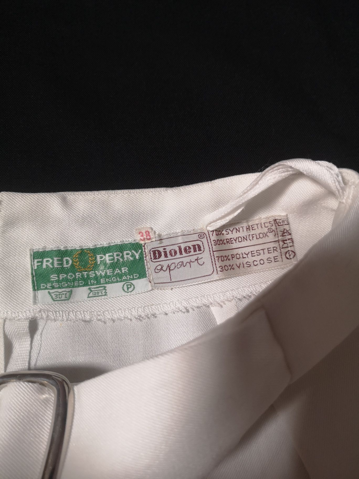 Спортна пола Fred Perry