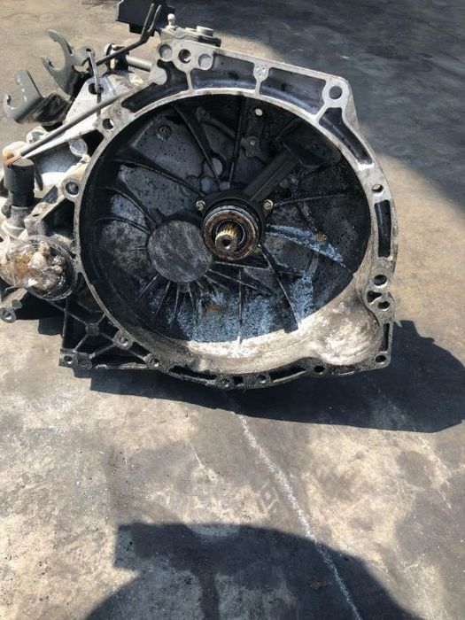 cutie viteza manuala 1.8 dci  ford focus 1