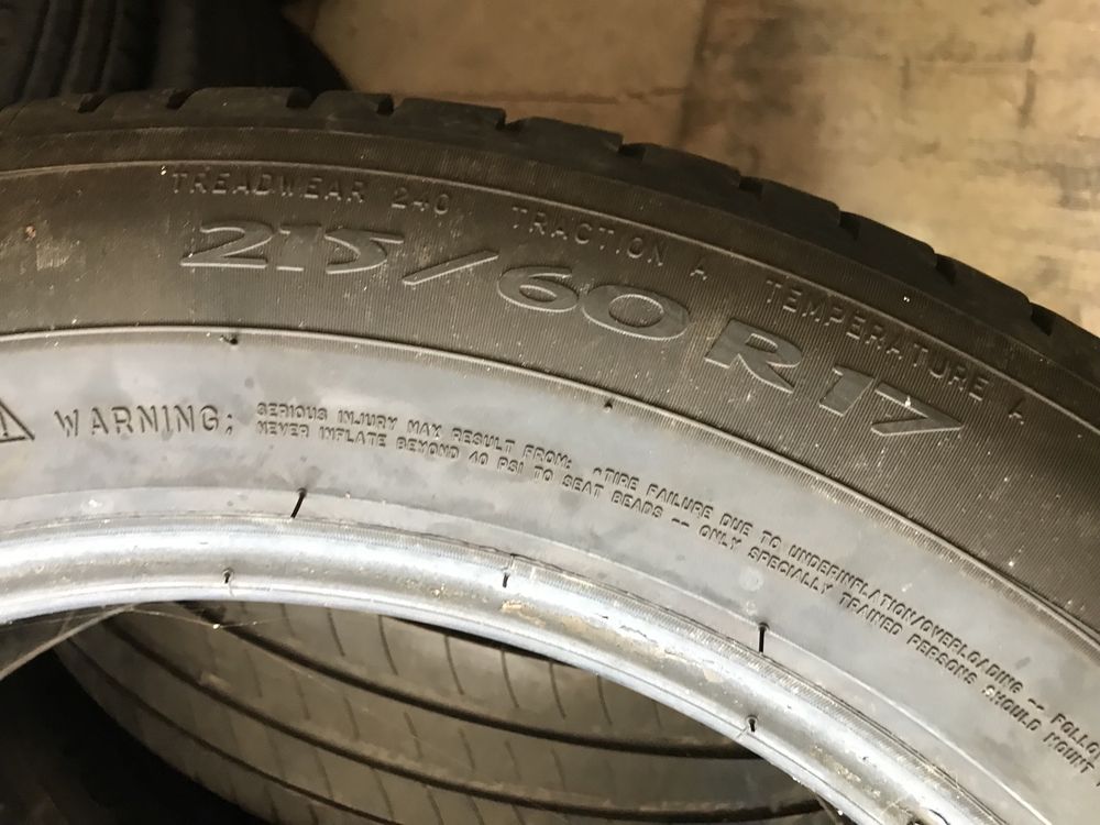 Летни гуми 4бр.215/60R17