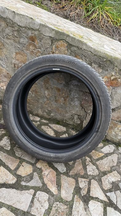 22 цола зимни гуми