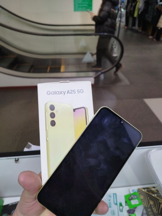 Самсунг Галакси А25 5G 128 гиг с документами цена 60000
