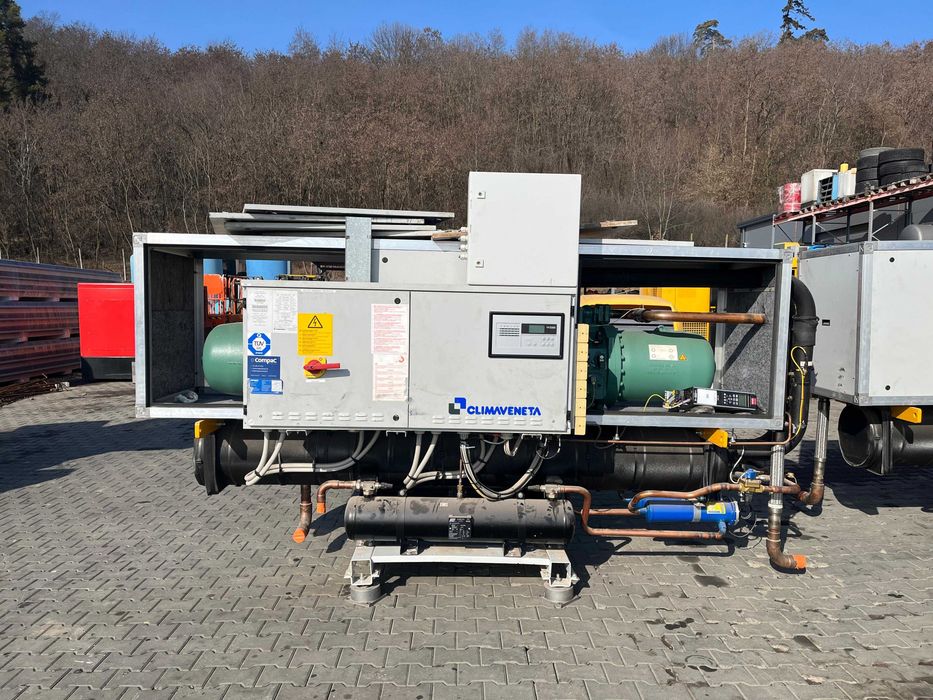 Vand/ Inchiriez Chiller CLIMAVENETA 400 KW