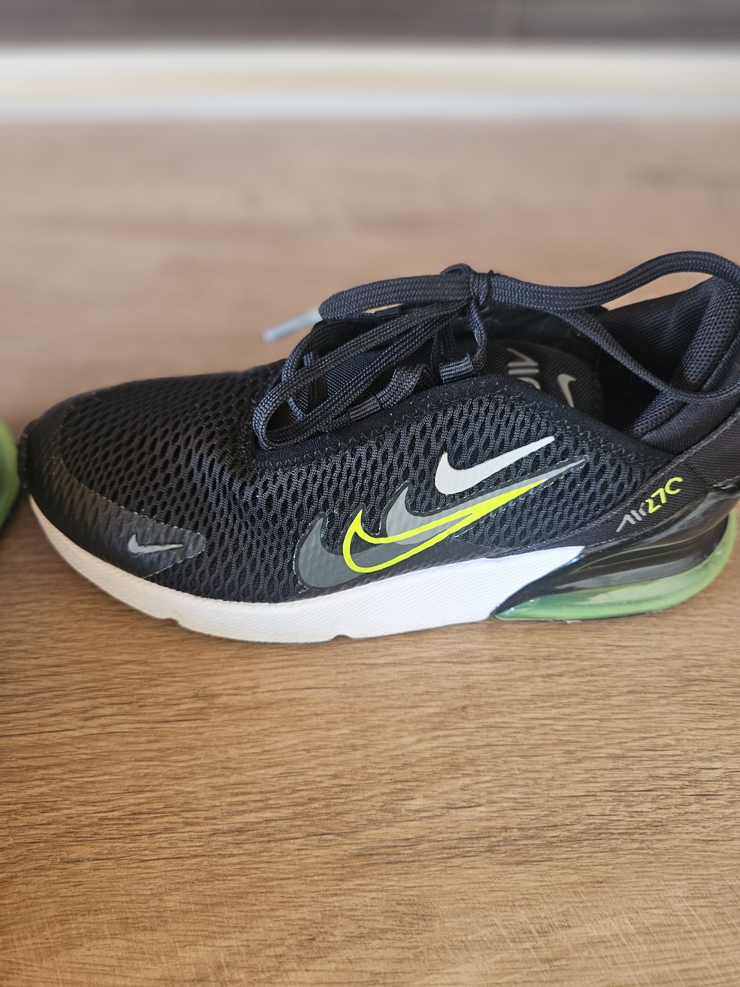 Детски Маратонки Nike AIR MAX 270