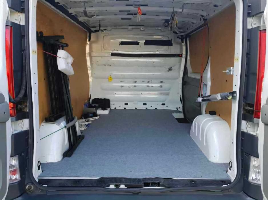 Opel Vivaro 2.0 din 2008