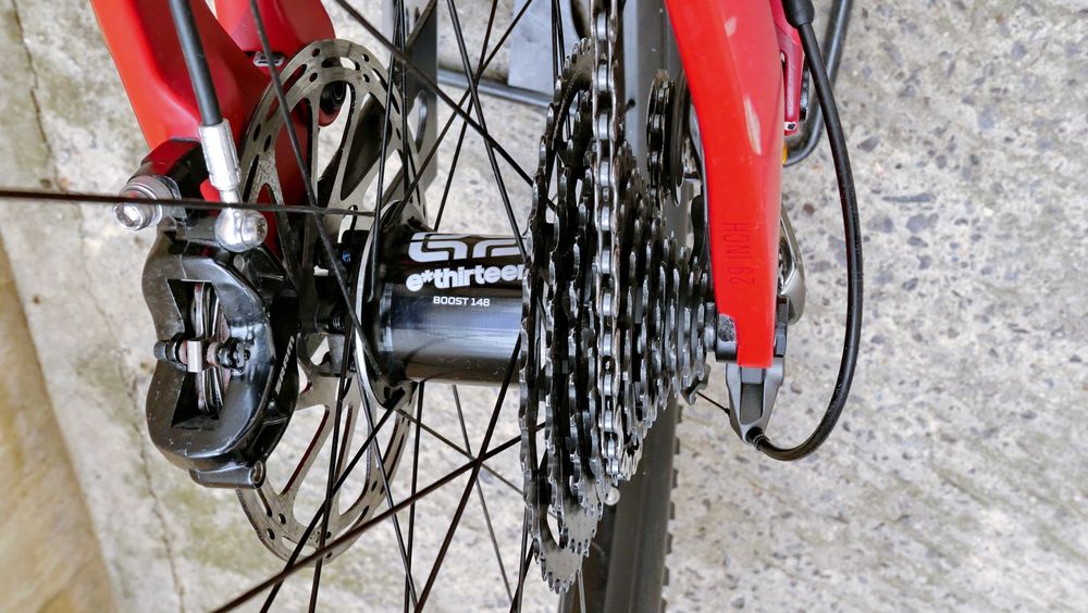 YT Jeffsy CF Pro, 29 M, карбон, FOX 140 ход, 1x 11 Shimano XTR