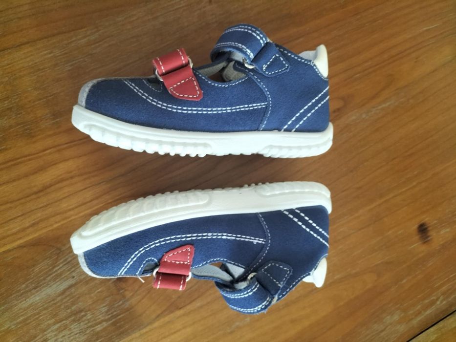 Sandale piele Melania marimea 24 int. 16 cm