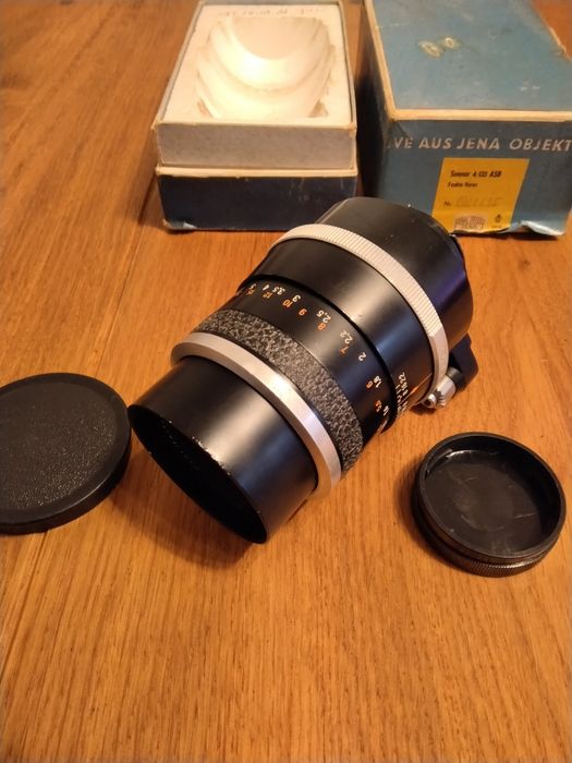 Продавам обектив Carl zeiss jena Sonnar 4/135