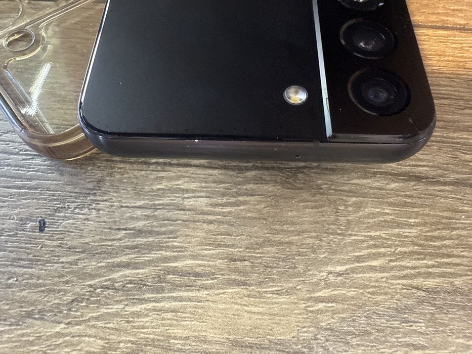 Samsung s22 8/256gb