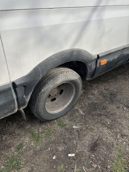 Masina se poate vedea in celaru dolj