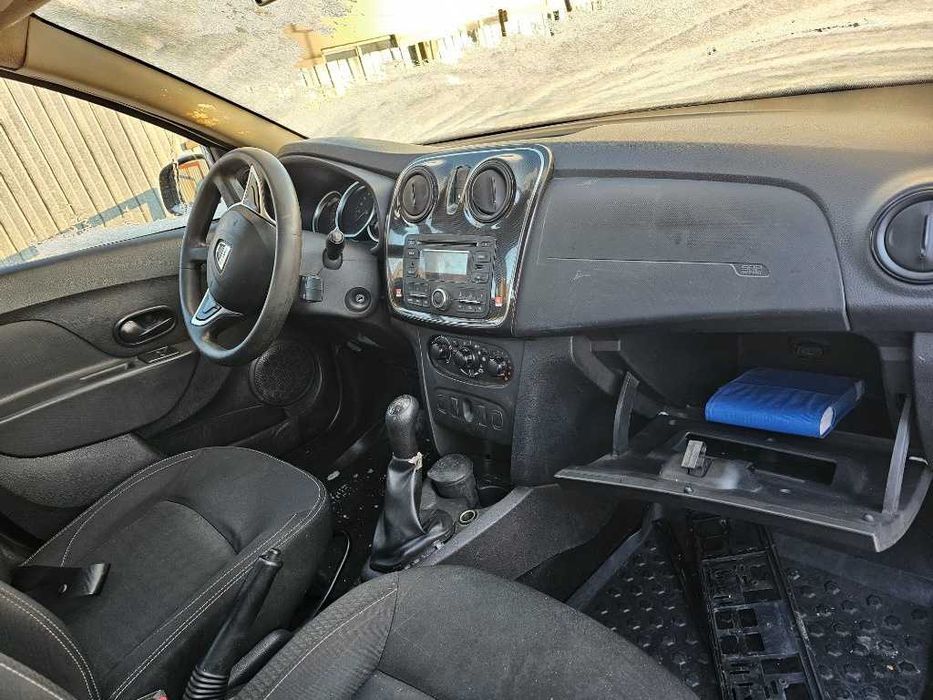 Dezmembrez Dacia Logan 1.0 B4D-B4 54 KW an 2018 140.000 km