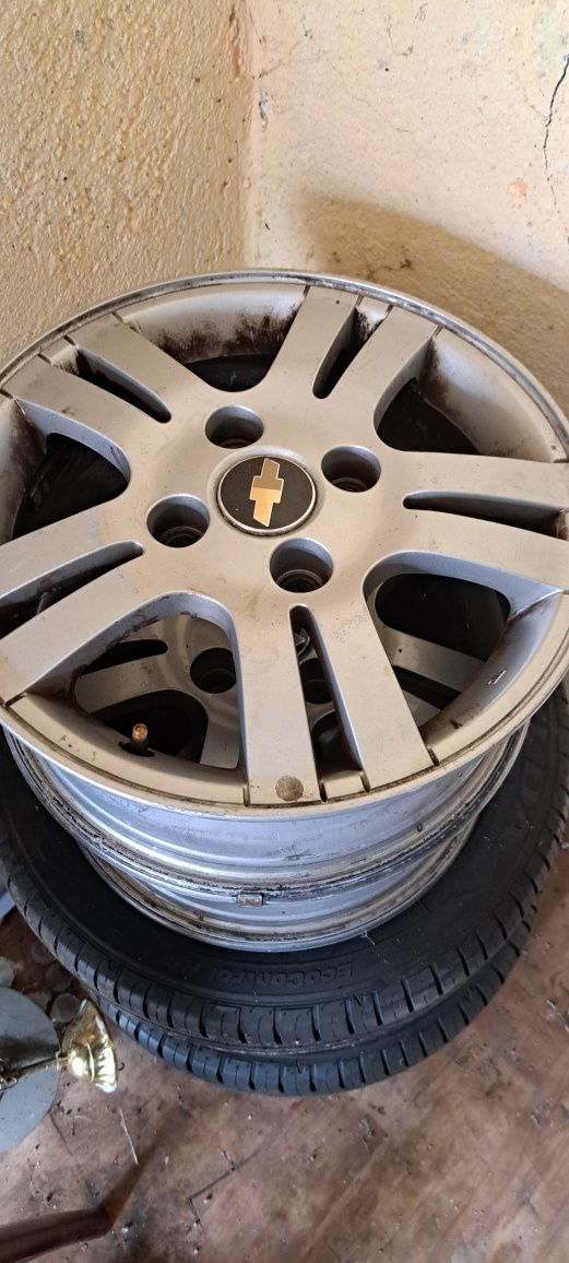 Vând Jante audi/passat r15