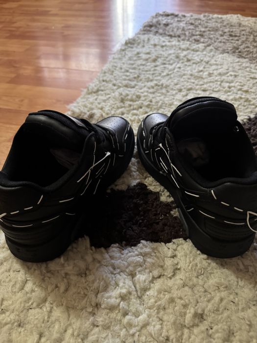 Off White out of Office Stiching