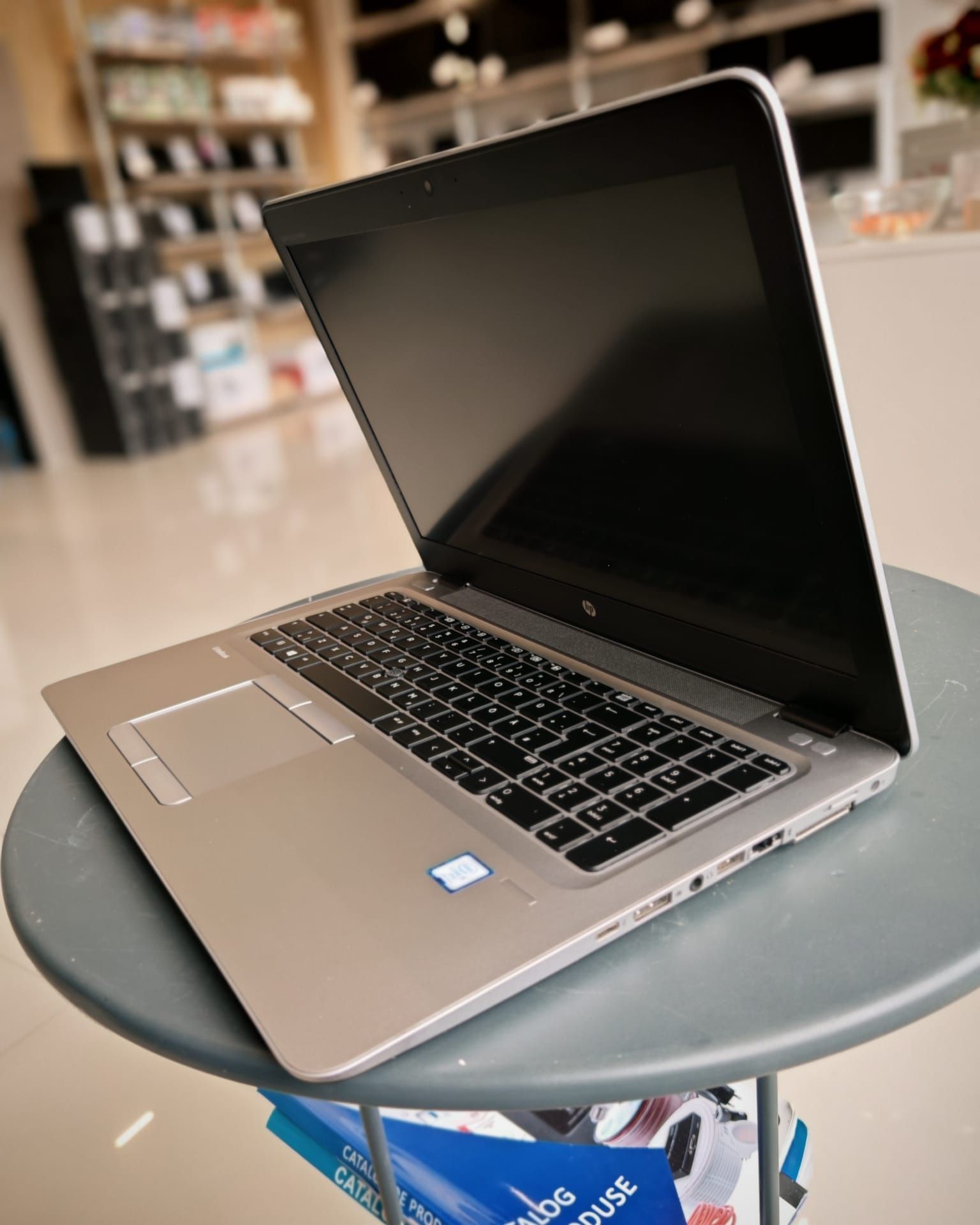 HP Elitebook 850 G3 i5 U6300 15,6 full hd / 16 G ddr4/SSD-500/like NEW