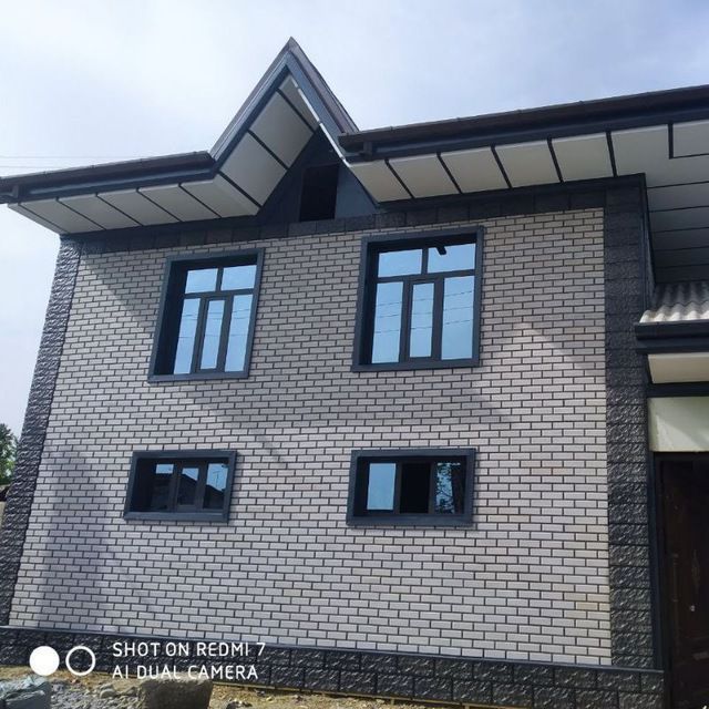 Fasad va sokil uchun pilitkalar