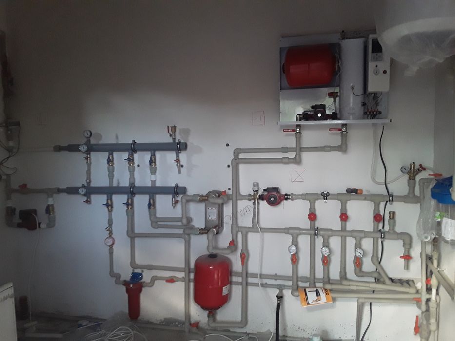 Сантехника 
Сантехник
Кровля
Навес
Установка газо-электрической