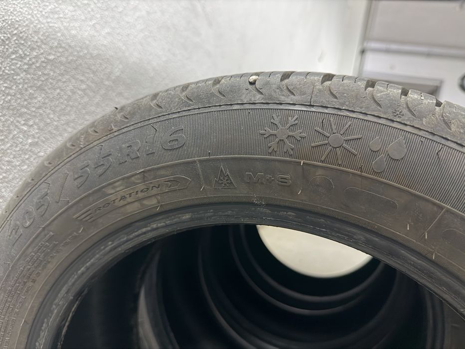 DEBICA Navigator 3 205/55 R16 94V