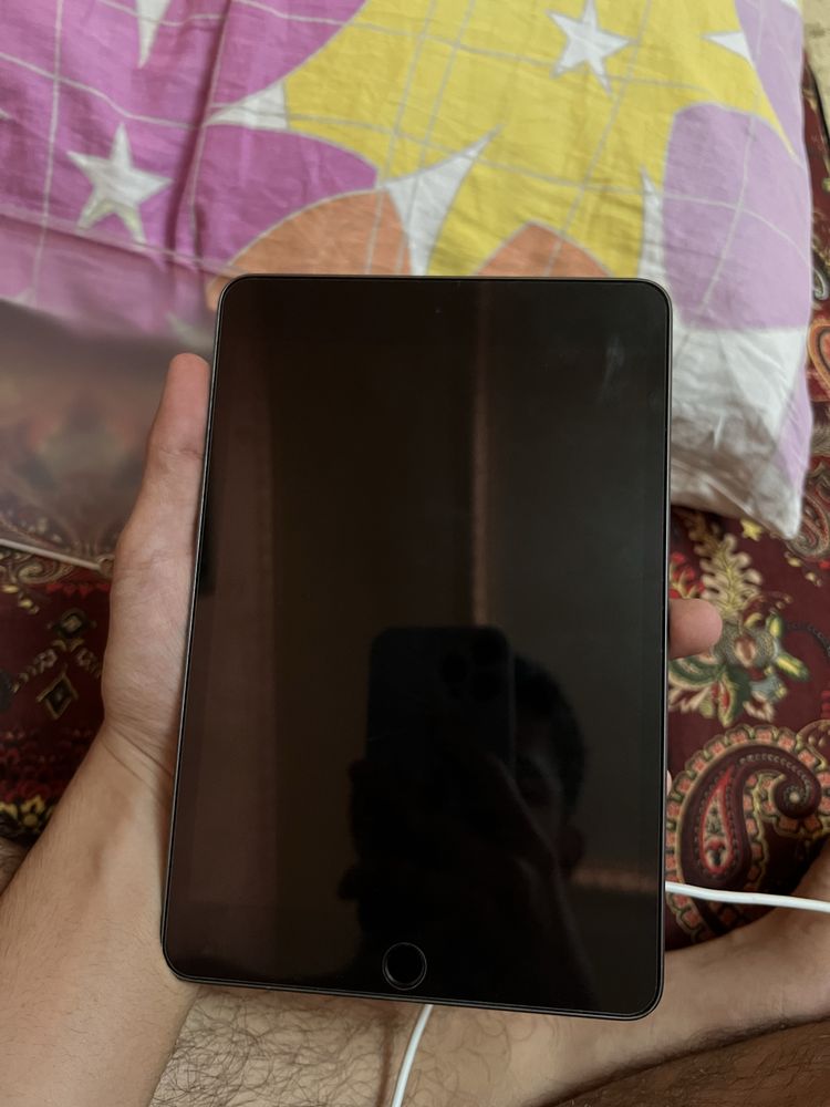 Ipad 5 mini 64 xotira