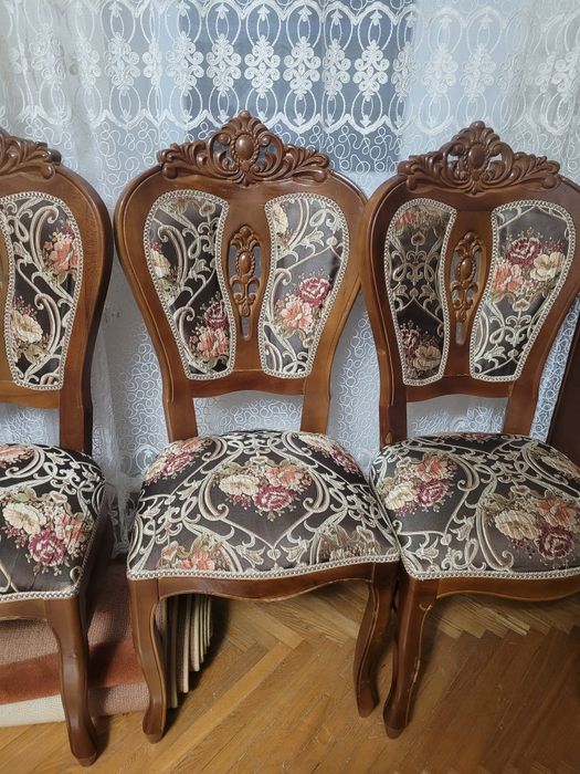 Продаются стулья