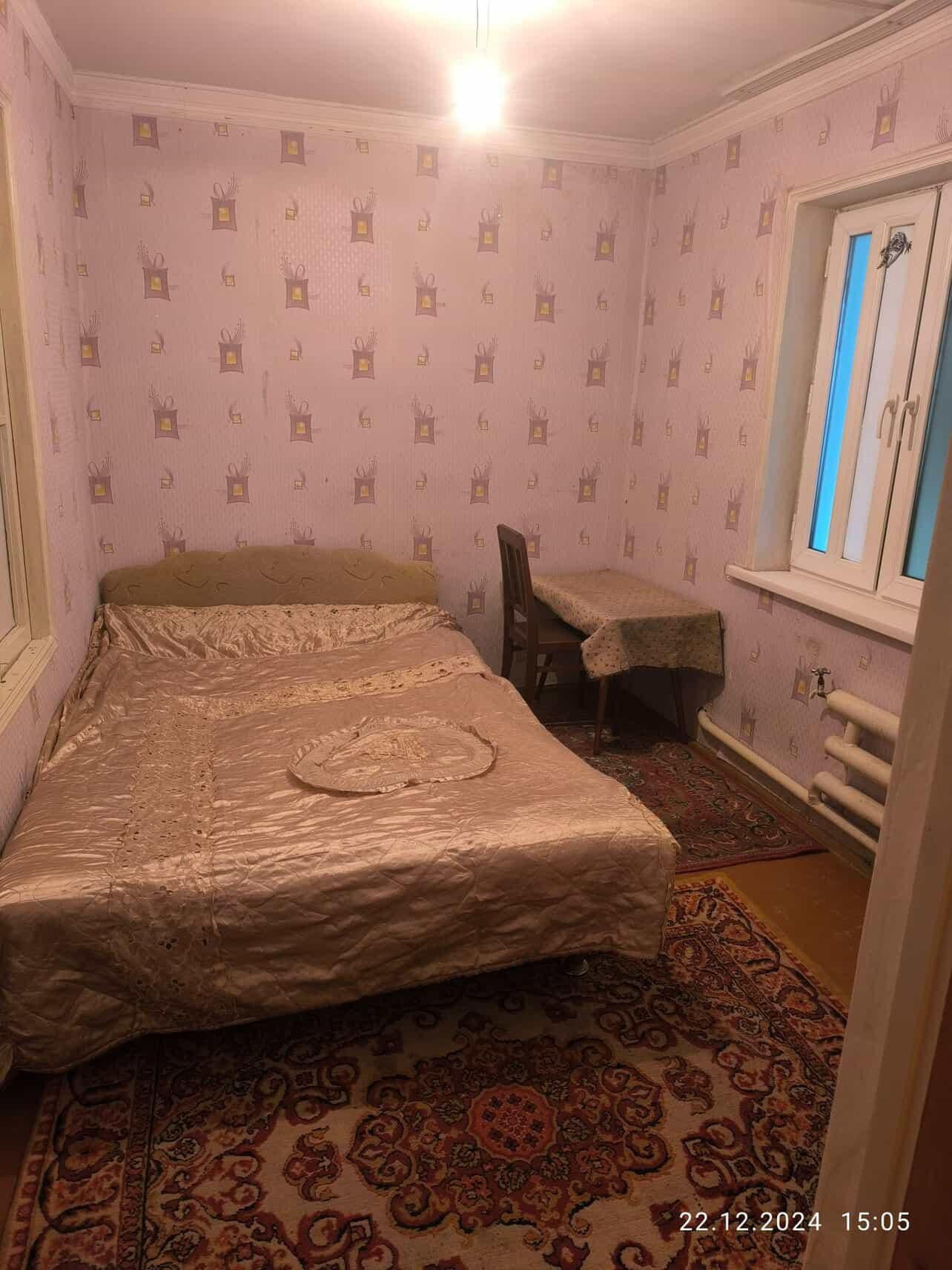 Продаётся 4 комнатный дом,2 сотки возле метро Турон ДЁШЕВО!! (70 000&)