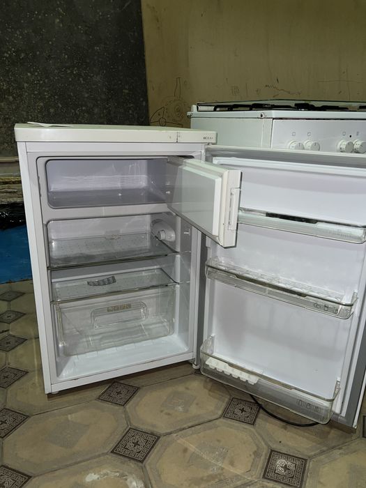 Холодильник идеалном состоянийе дешево