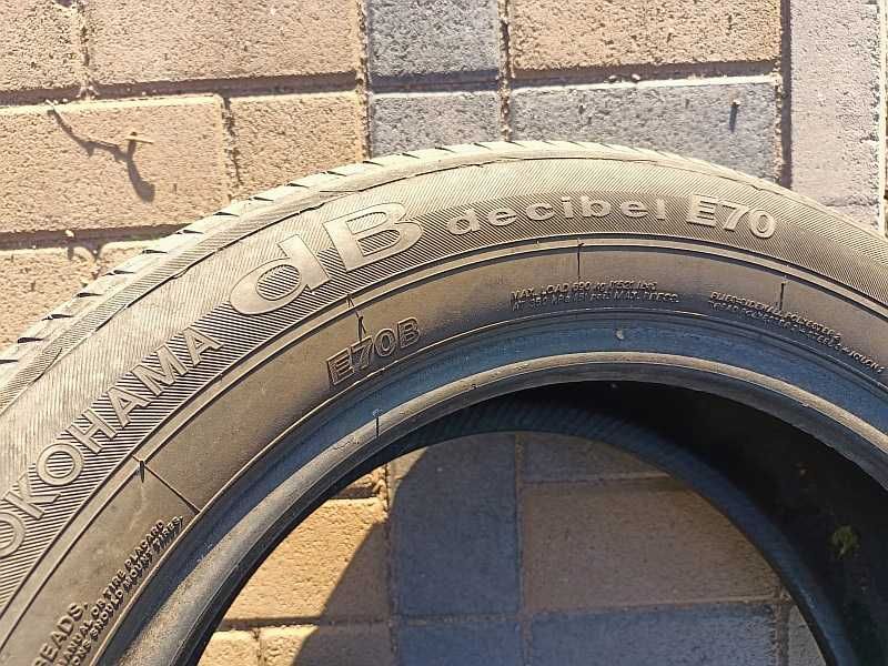 Шины 215/60 R16 - "Yokohama dB decibel E70" (Япония), летние.