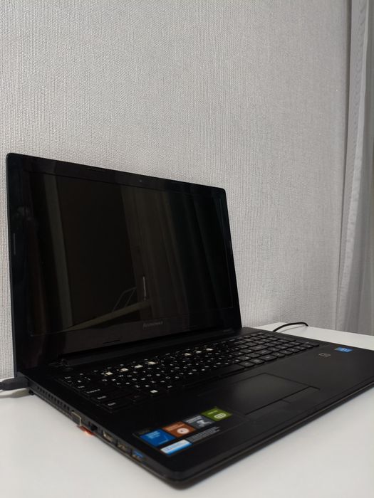Продам ноутбук lenovo