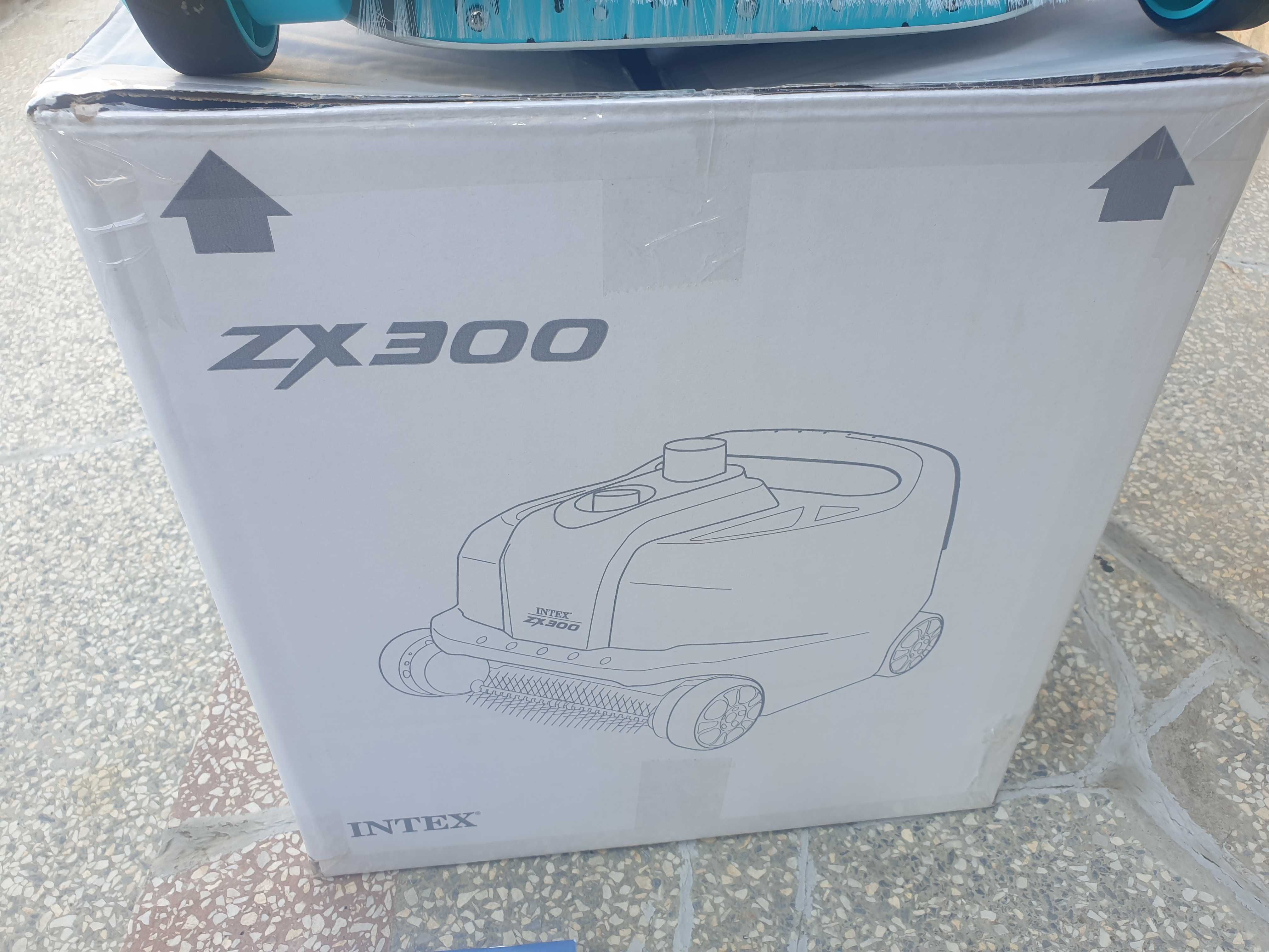 Нов робот INTEX ZX300 DeluxeAutomaticpoolCleaner за почистване басейни