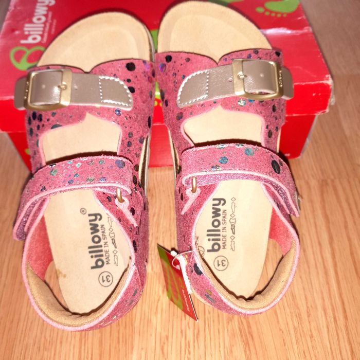 Нови сандали Billowy-31 номер