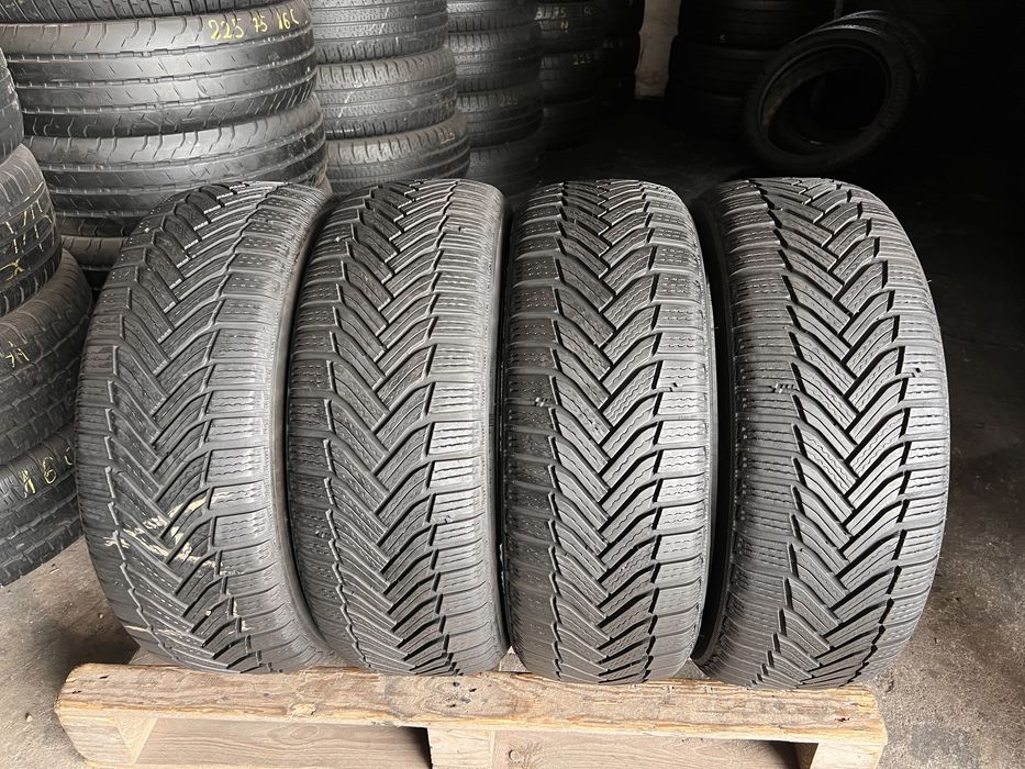 4 anvelope iarna 205/55/16 , Michelin 6.5-7 mm , DOT 2022