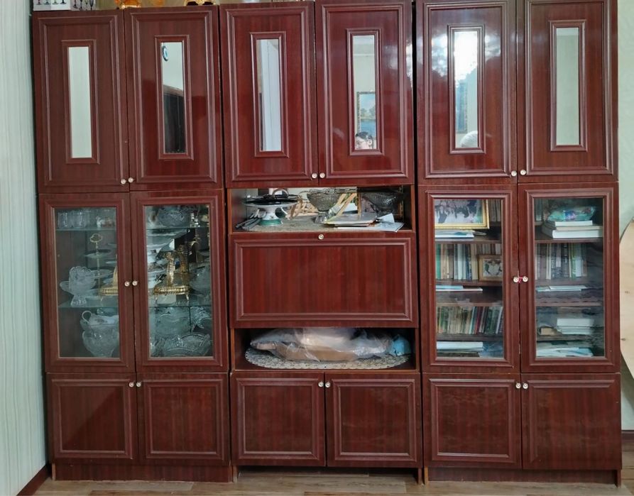 Гарнитур, шкаф, сервант