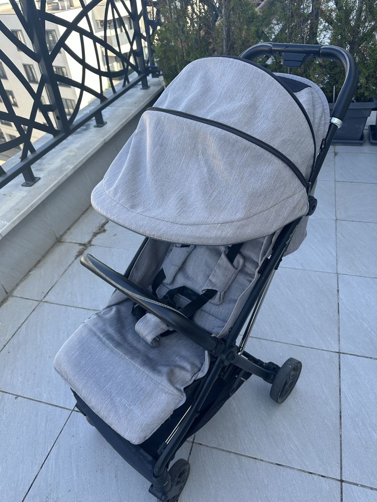 Лятна количка Peg Perego Selfie