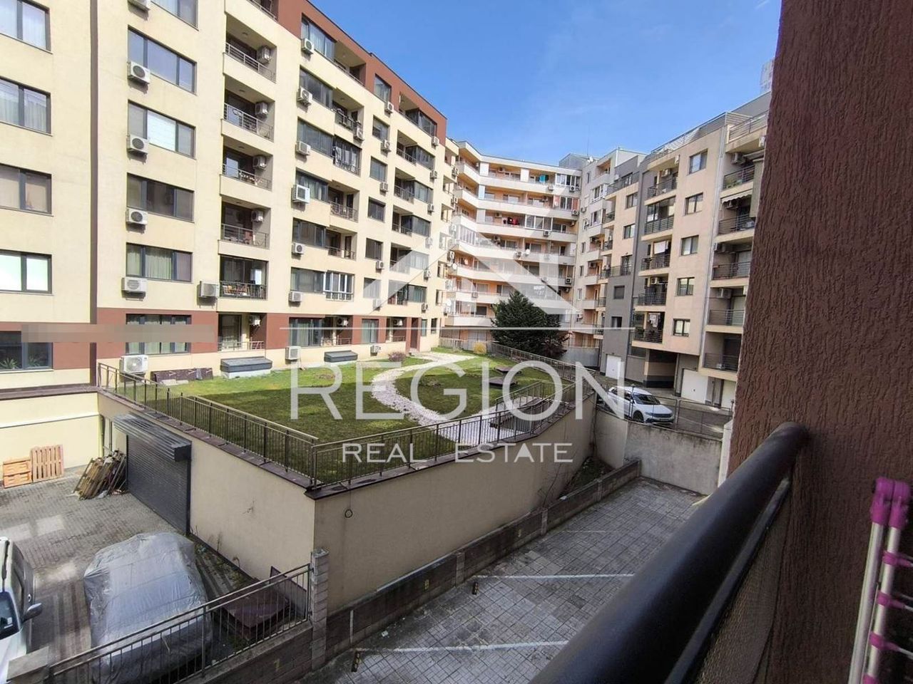 Дава се под наем Двустаен апартамент в Варна, Левски - 70 кв.м за 535.5 € - Снимка #8