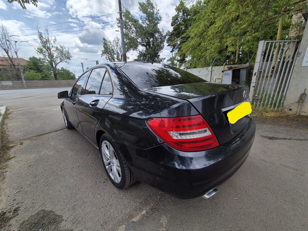 Mercedes c class 220