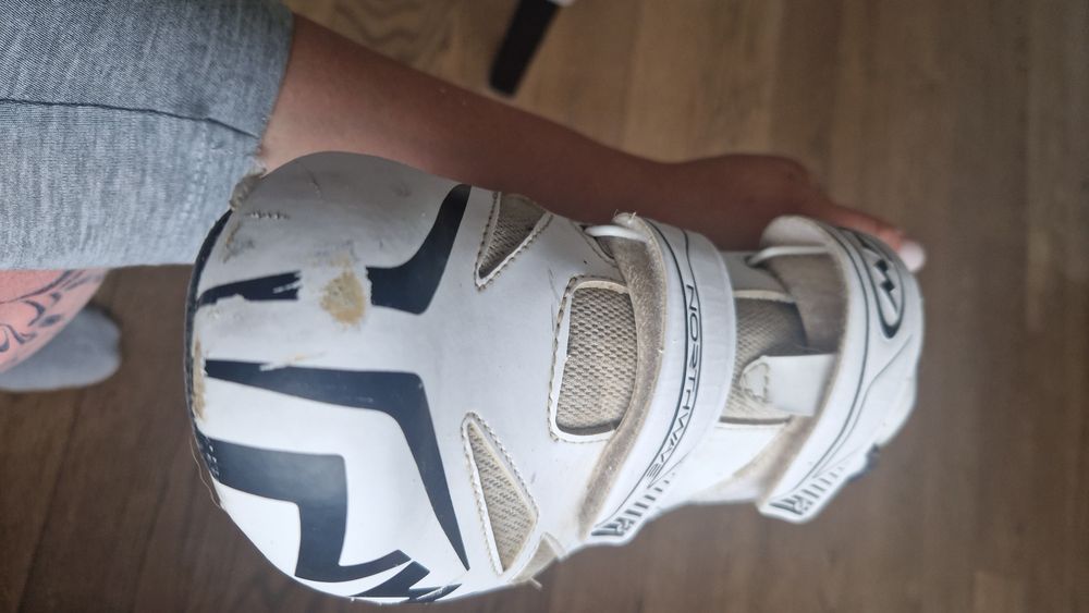 Papuci ciclism Northwave Jet Evo, mărimea 47 – gata de pedalat!