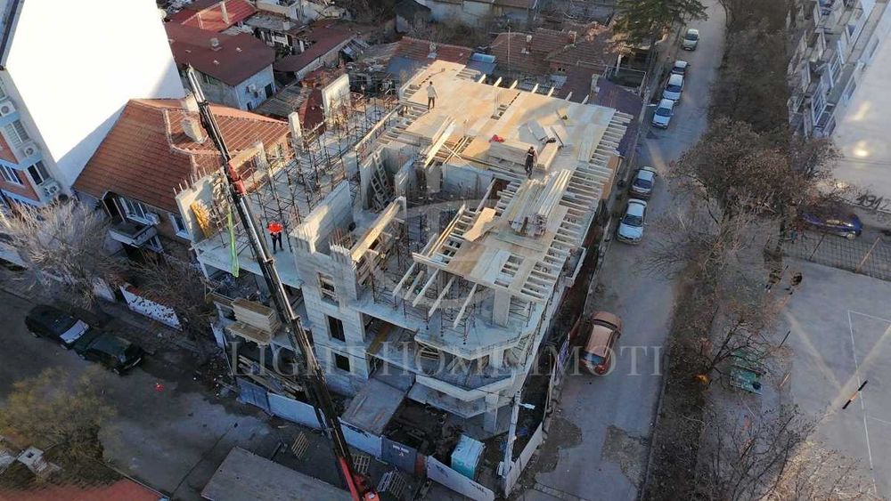 Продава се Двустаен апартамент в Пловдив, Кючук Париж - 75 кв.м за 1423 €/кв.м - Снимка #3