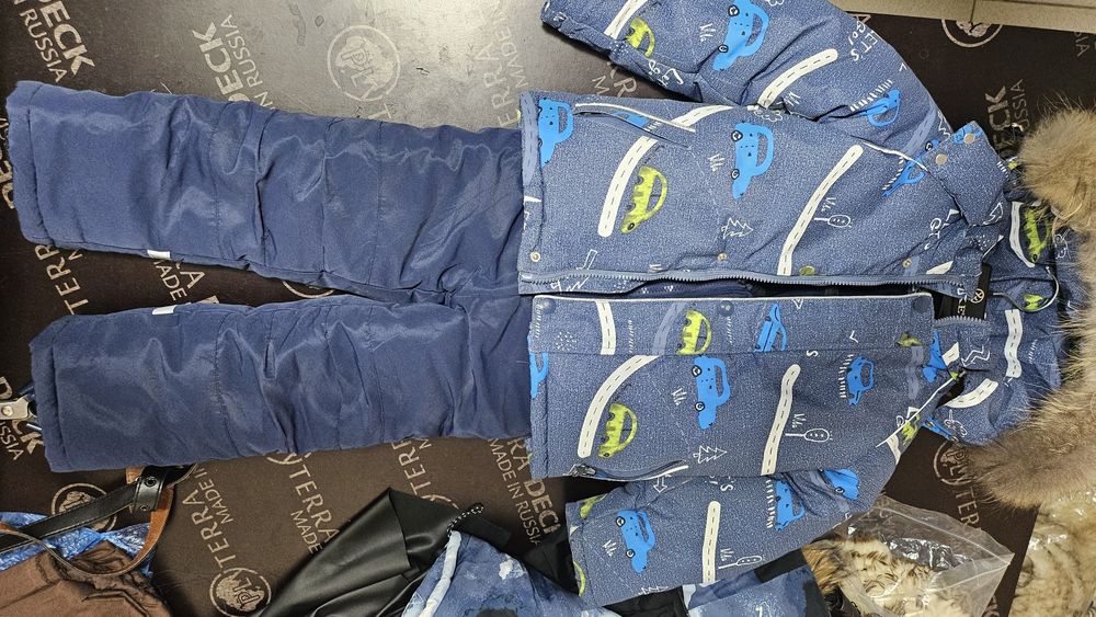 Продам зимний комбинезон