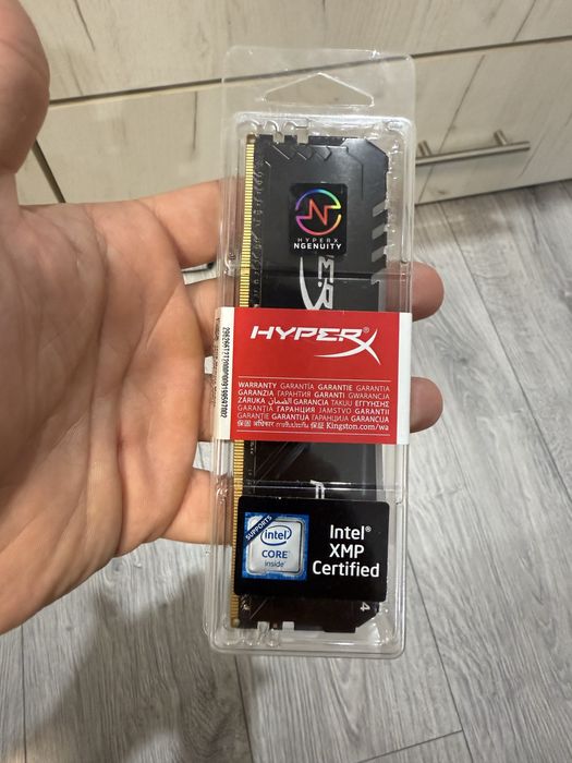 Memorie HyperX Fury RGB 16GB, DDR4, 3200MHz, CL16, 1.35V