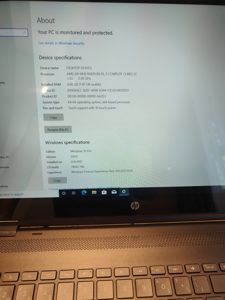 HP X360 Convertible Envy proc AMD A9 ram 8gb DDR4 SSD 256gb ieftin