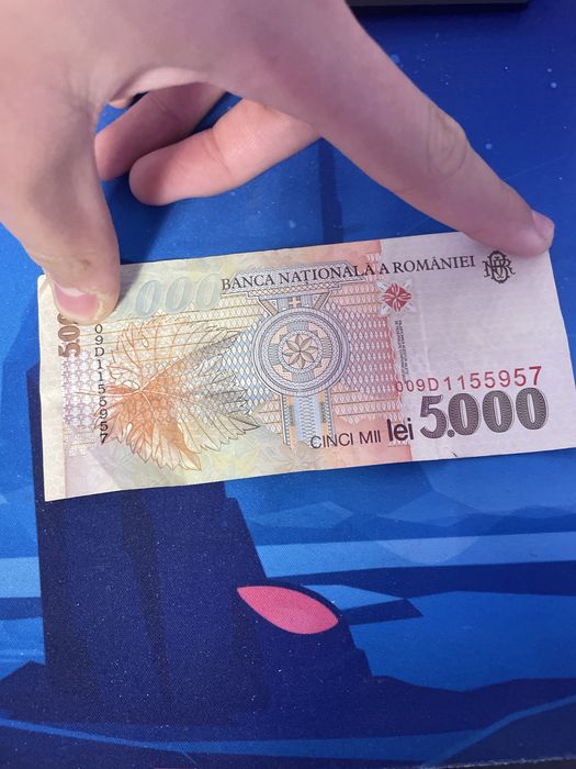 bani vechi   ( pentru colectionari )!   nu sunt falsi