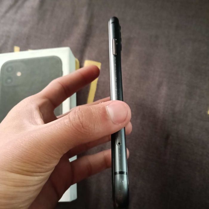 Iphone 11 karobka dakument