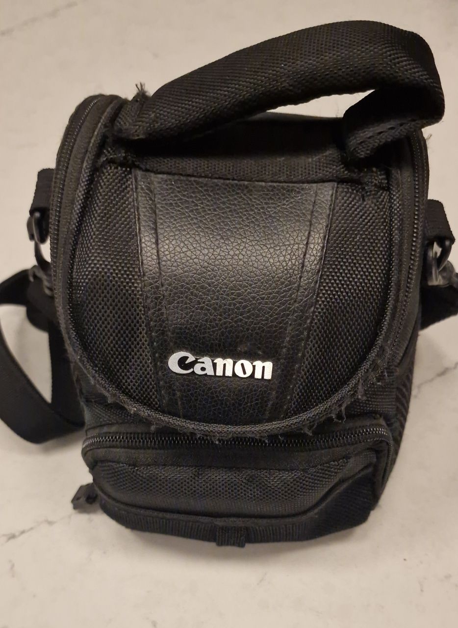 Фотоапарат CANON EOS 600D