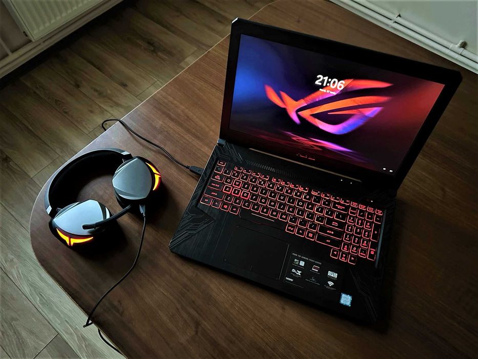 Casti gaming Asus ROG STRIX Fusion 300 7.1